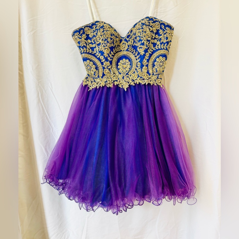 Camille La Vie Beaded Corset Prom Dress Purple Blue Strapless Size 2